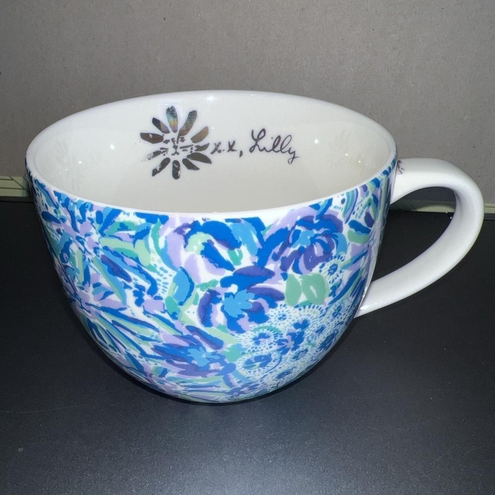 Lilly Pulitzer Blue Floral Gold Trim 12 oz Coffee Mug Cup  Hidden Kitty